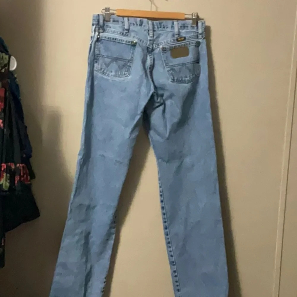 Wrangler - Picture 4 of 7